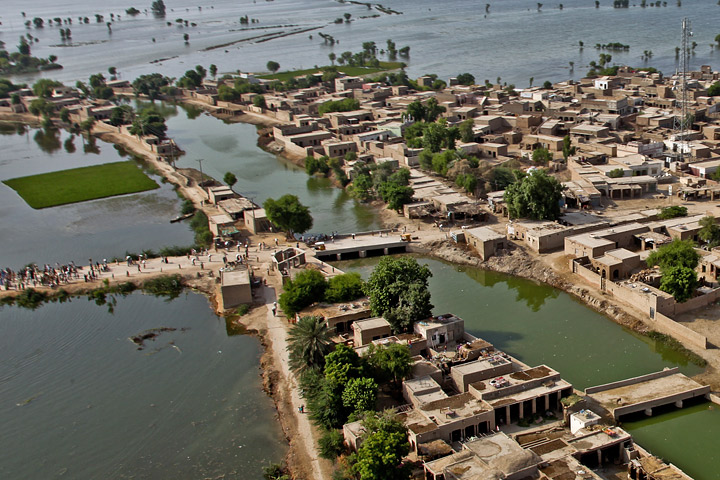 Flood-2010-credit-Nasa